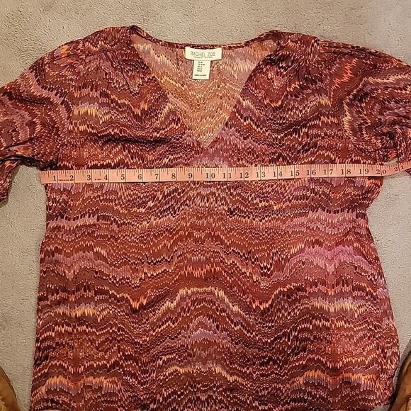 Rachel Zoe print top ruched sleeves size med - Picture 5 of 9